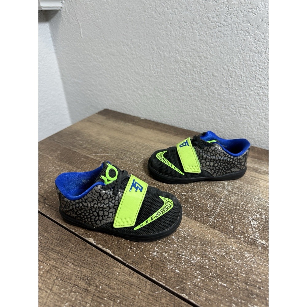 Nike KD 7 Electric EEL Size 7C Basketball Shoes Kids Black Green